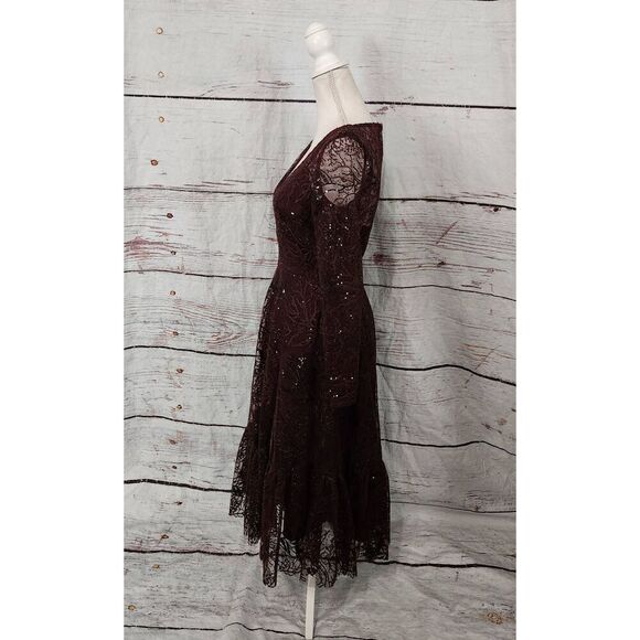 Mac Duggal Lace Embellished Long Sleeve Ruffle Hem Gown Size 4 - Picture 5 of 8